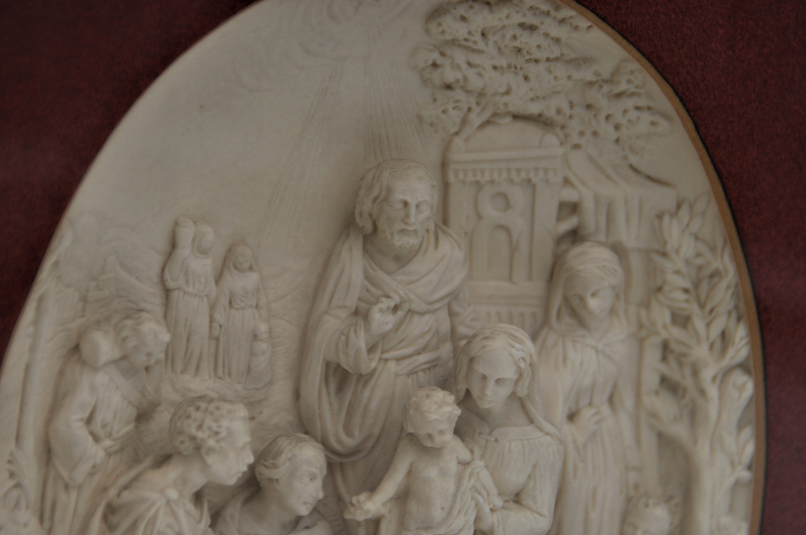 Adoration of the 3 kings, biscuit relief 4