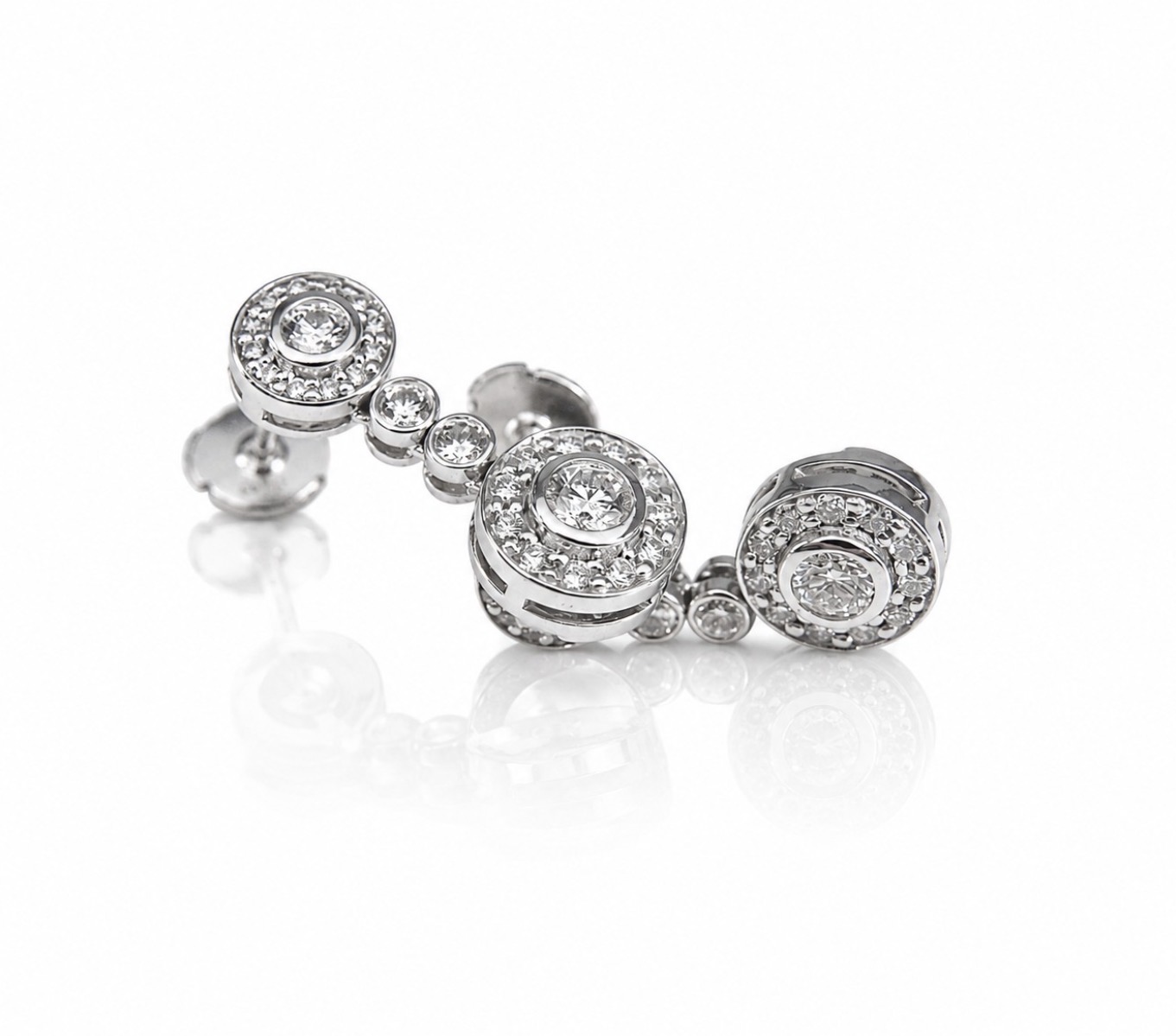 Brylantowe kolczyki Tiffany & Co. 1