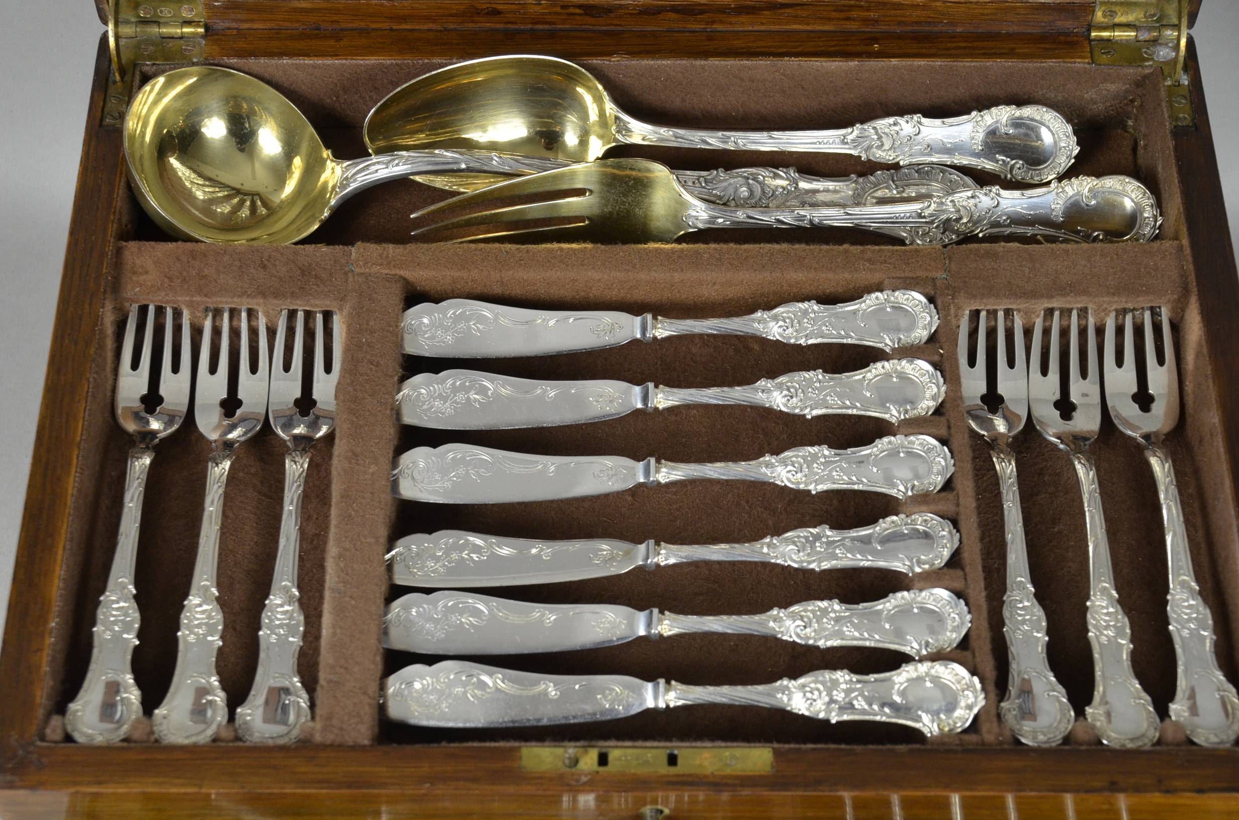Set of table silverware 0