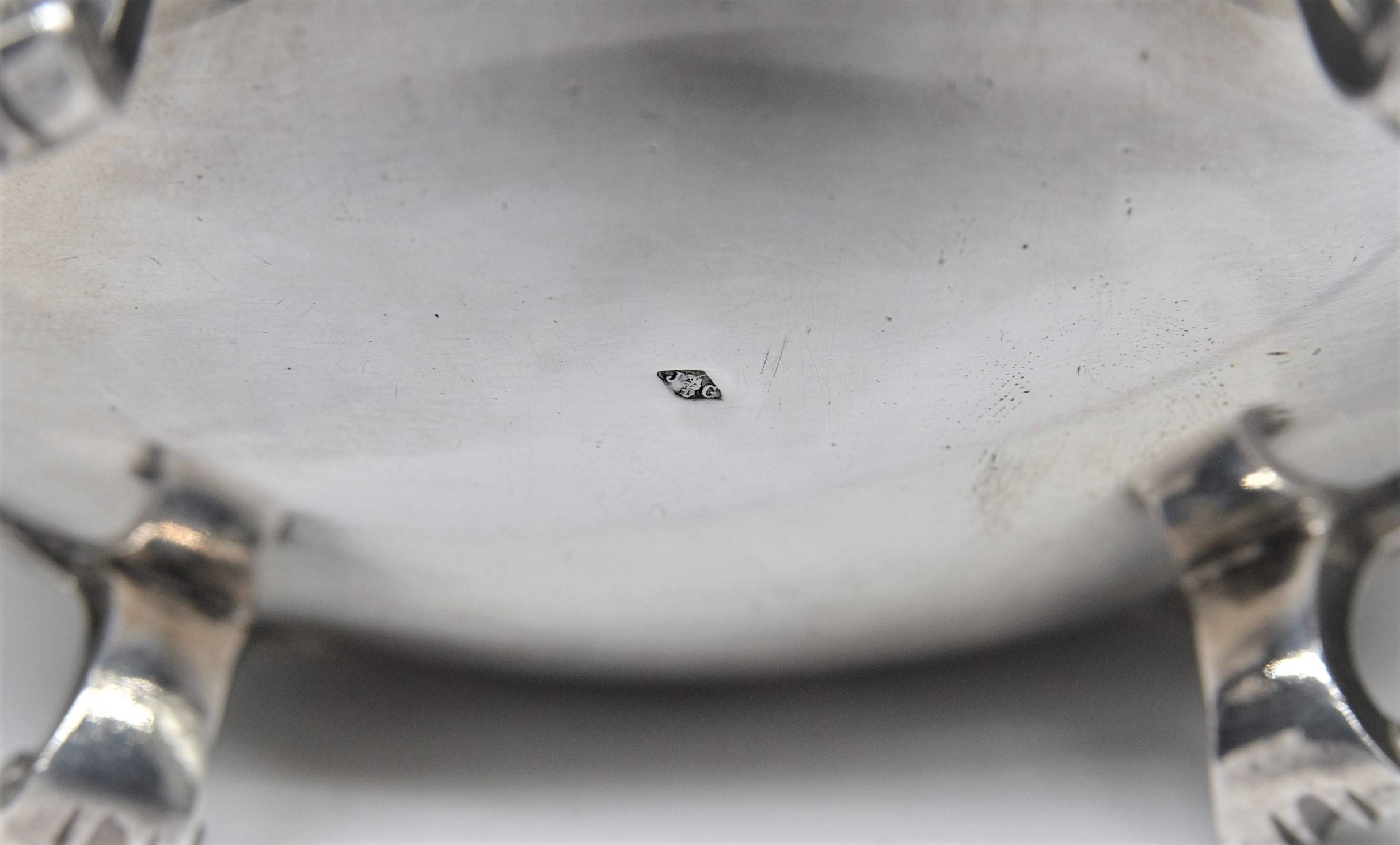 Sugar bowl with spoon 6