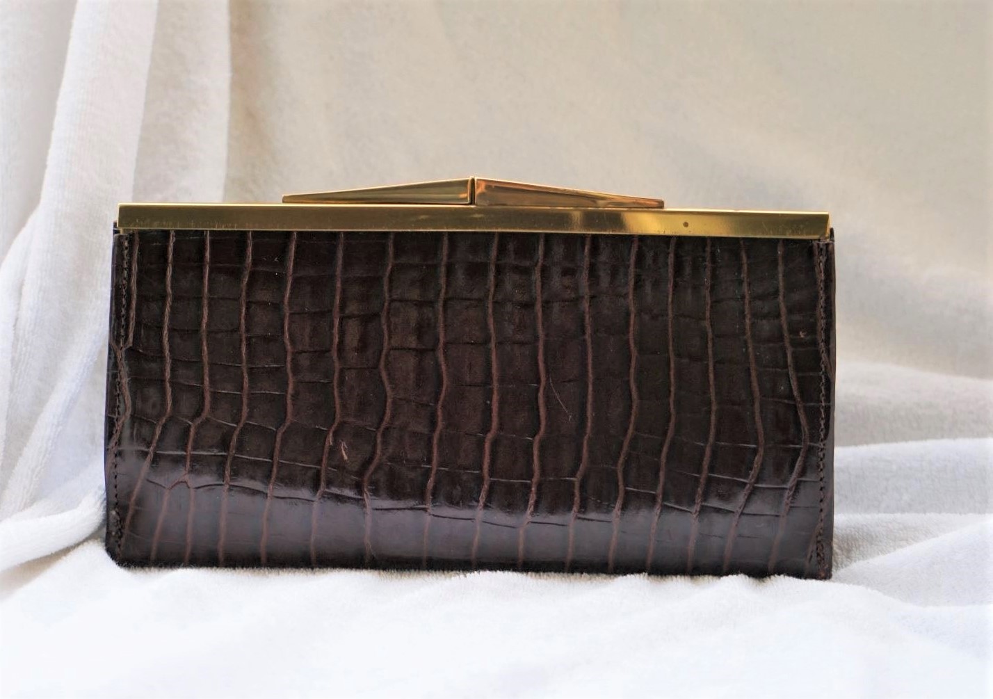 Alligator leather wallet by Renwick 0