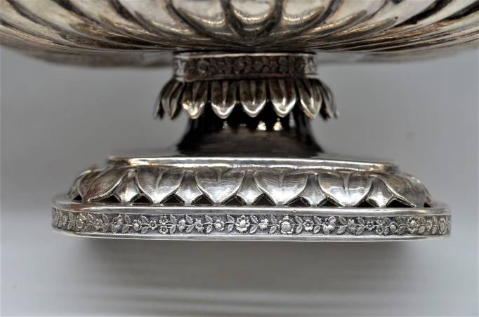 Basket / cake stand 2