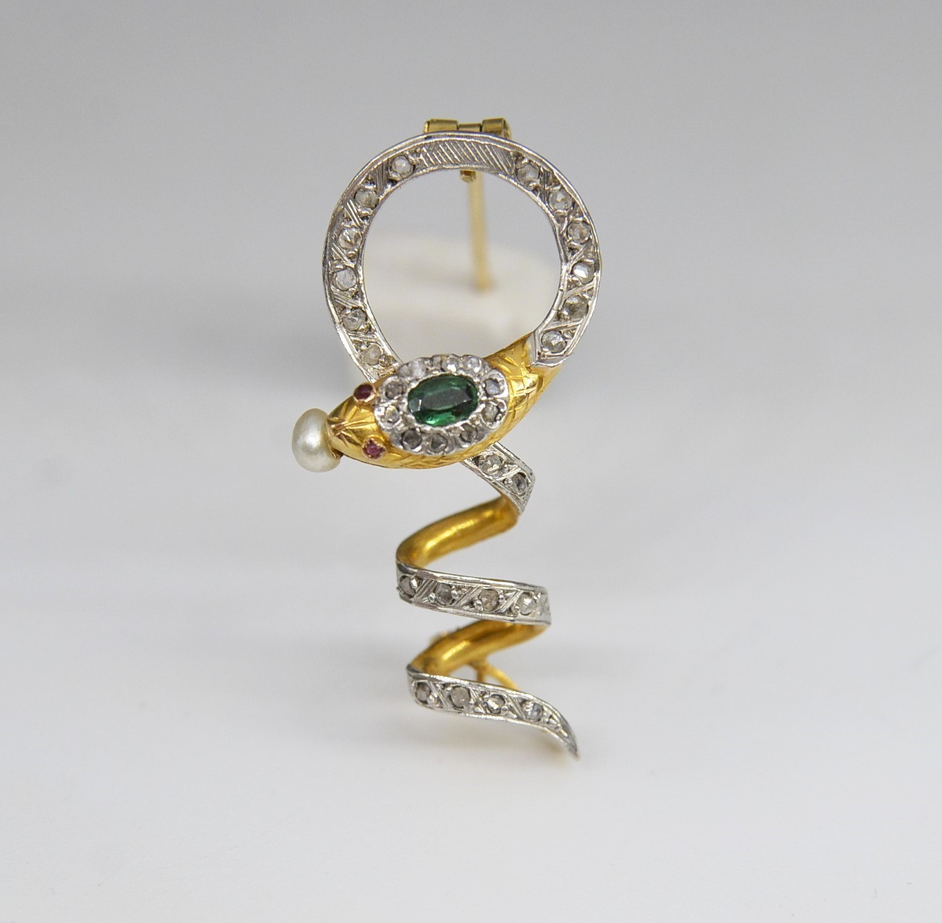 Brooch with Aesculapian Snake 3