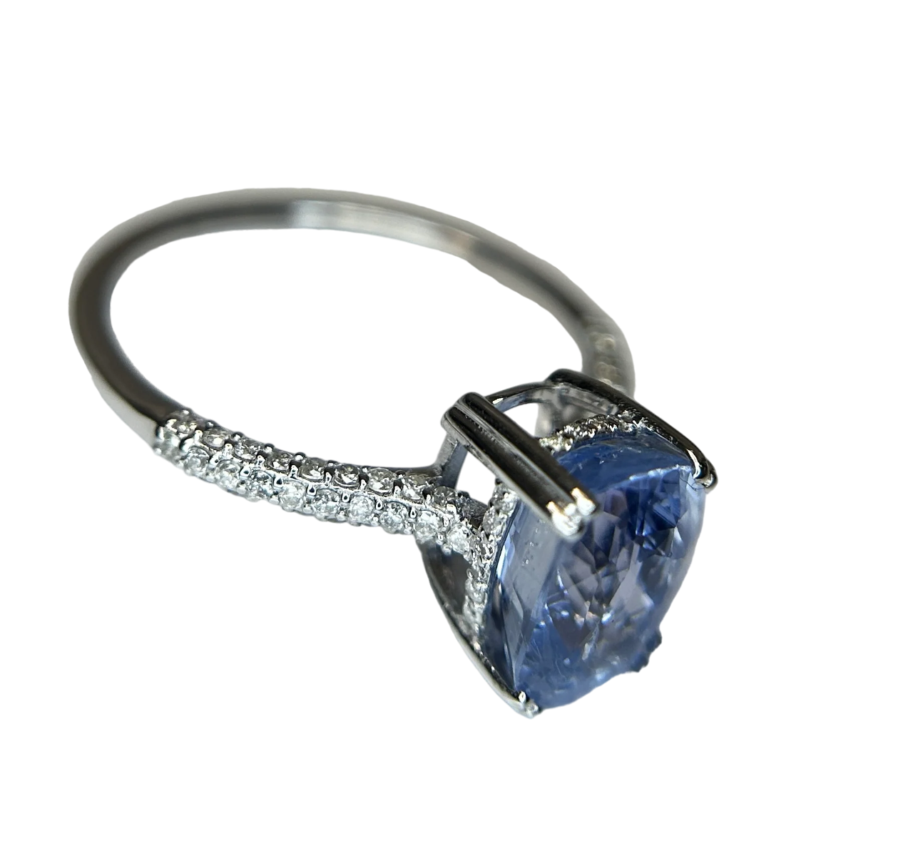 Ceylon Sapphire Ring 1