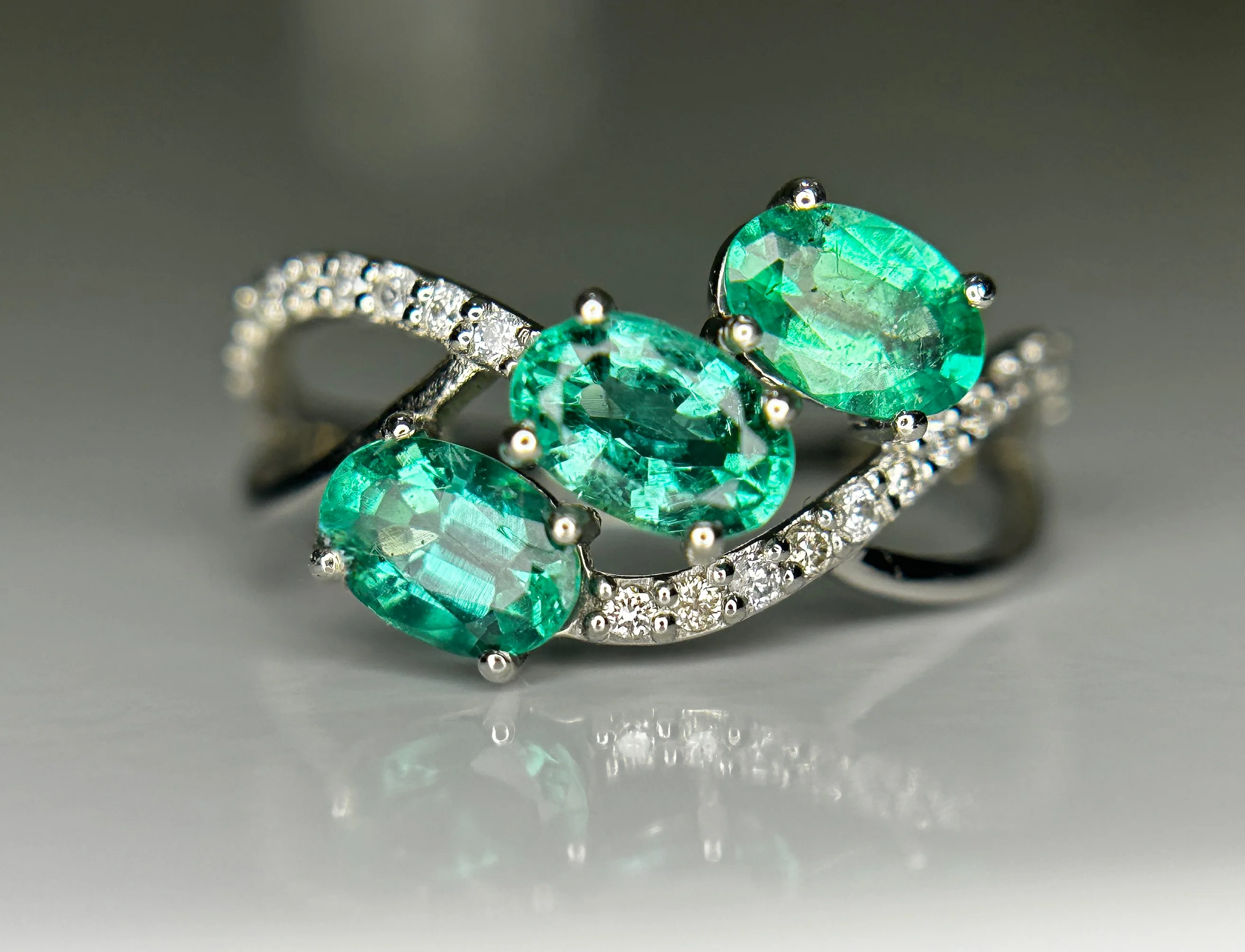 Emerald Ring 0