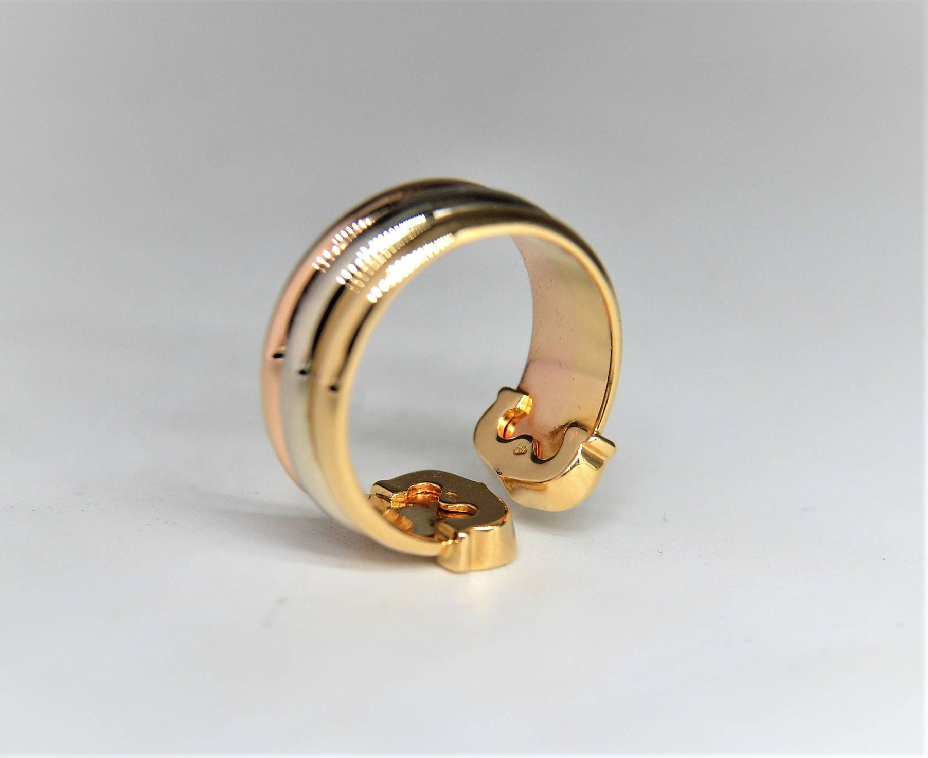 Cartier wedding ring 4