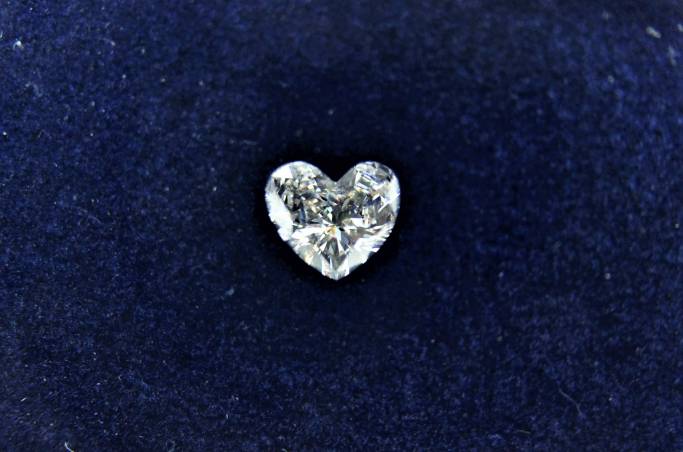 Diamond, Heart cut 0