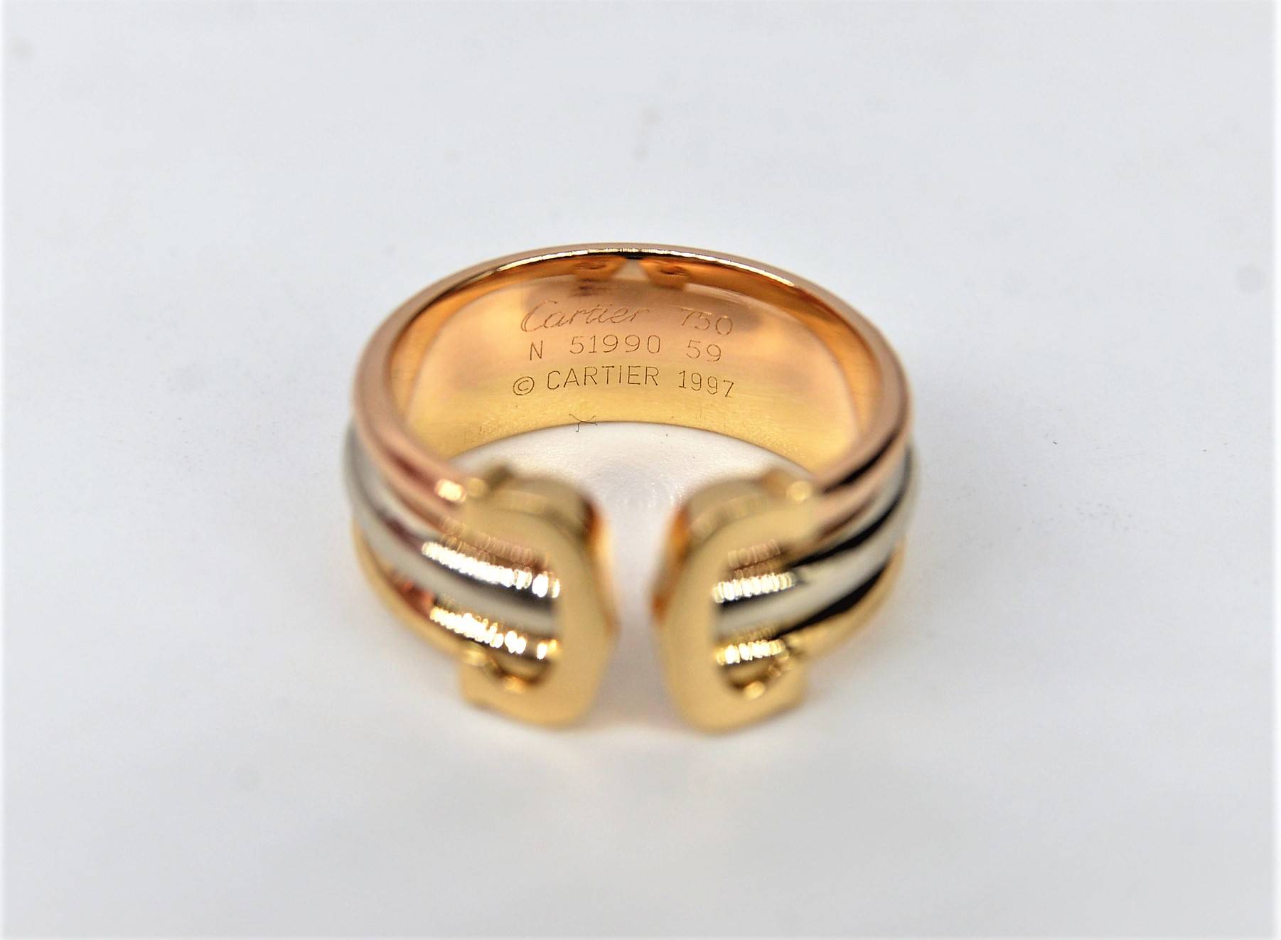 Cartier wedding ring 0