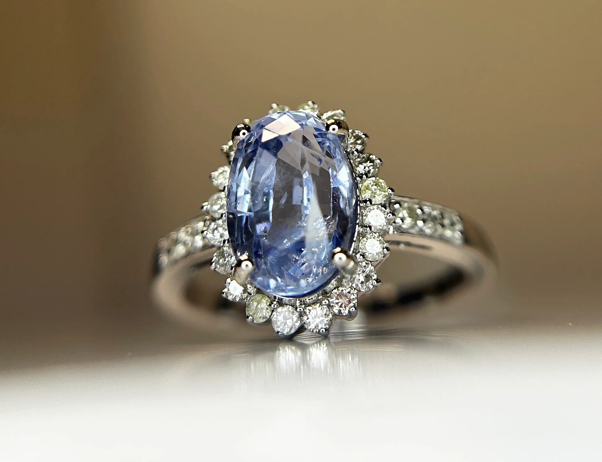 Ceylon Sapphire Ring 5