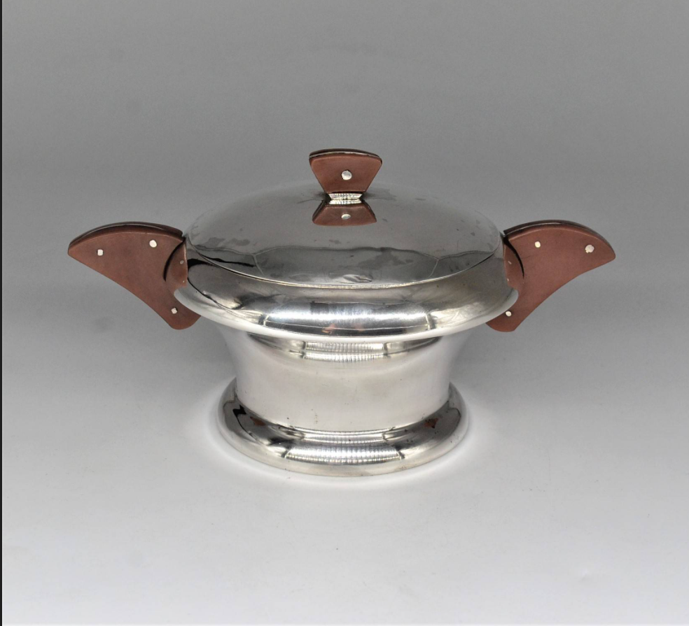 sugar bowl in Art Deco style