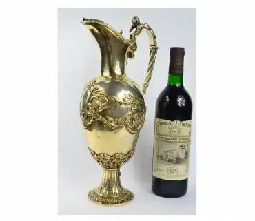 Potocca coat of arms pitcher