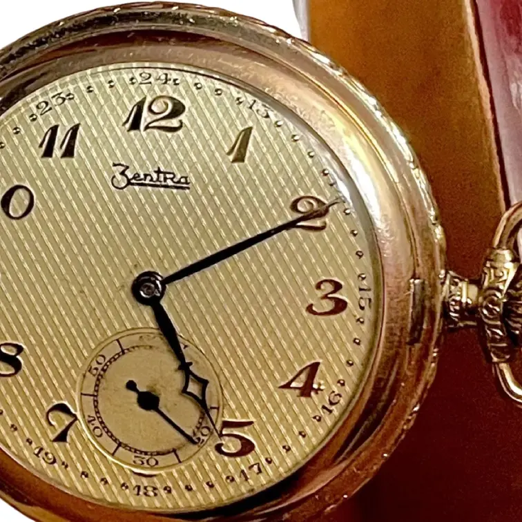 Gold-plated pocket watch
