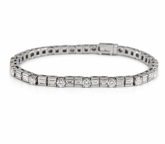 Tennis bracelet