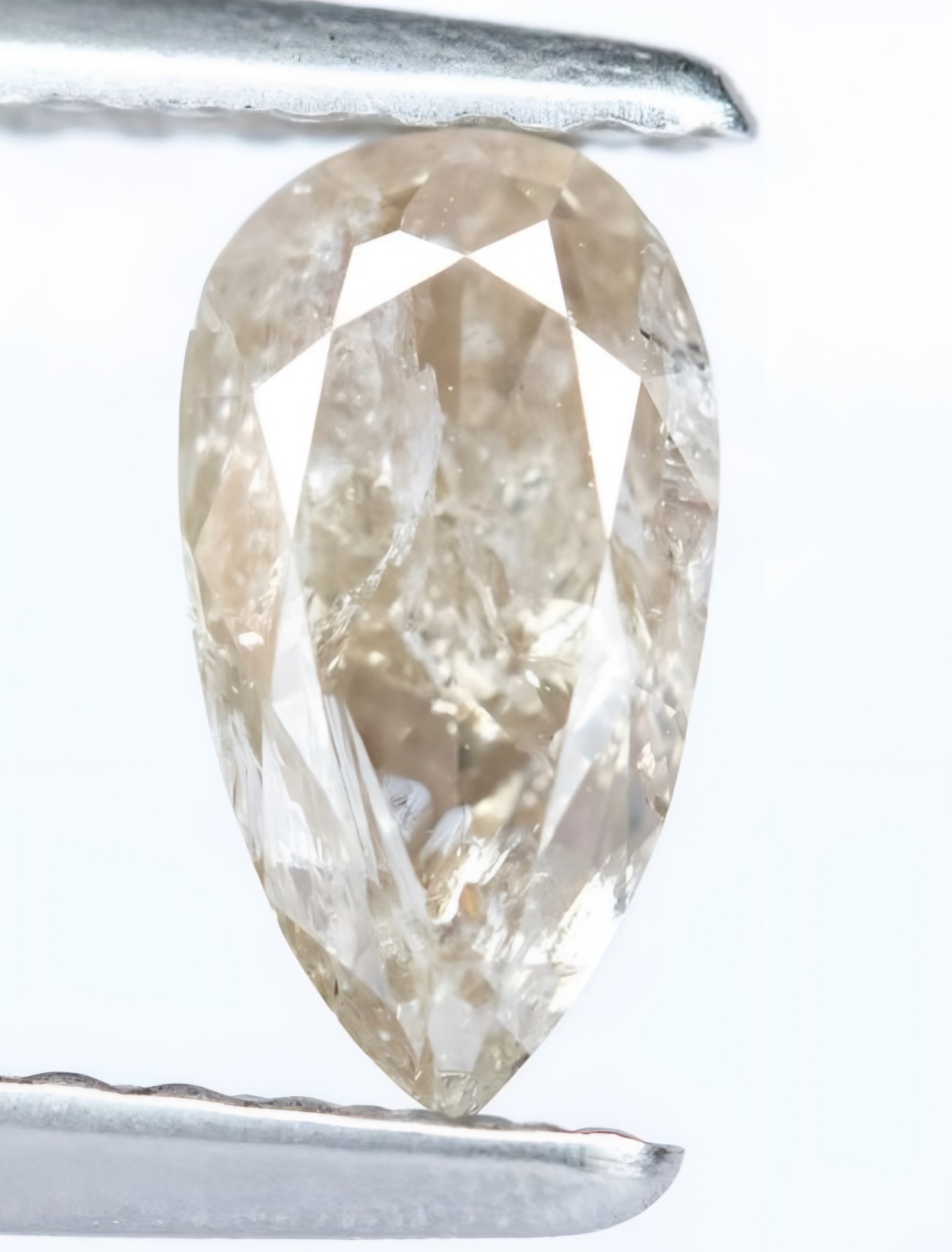 0.74 ct Light Pinkish Brown Diamond