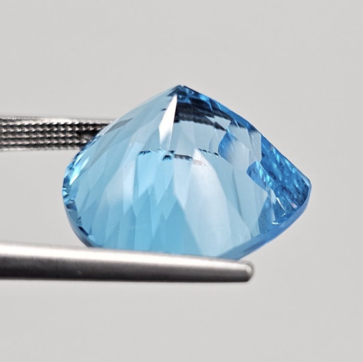 Topaz 19,03 ct